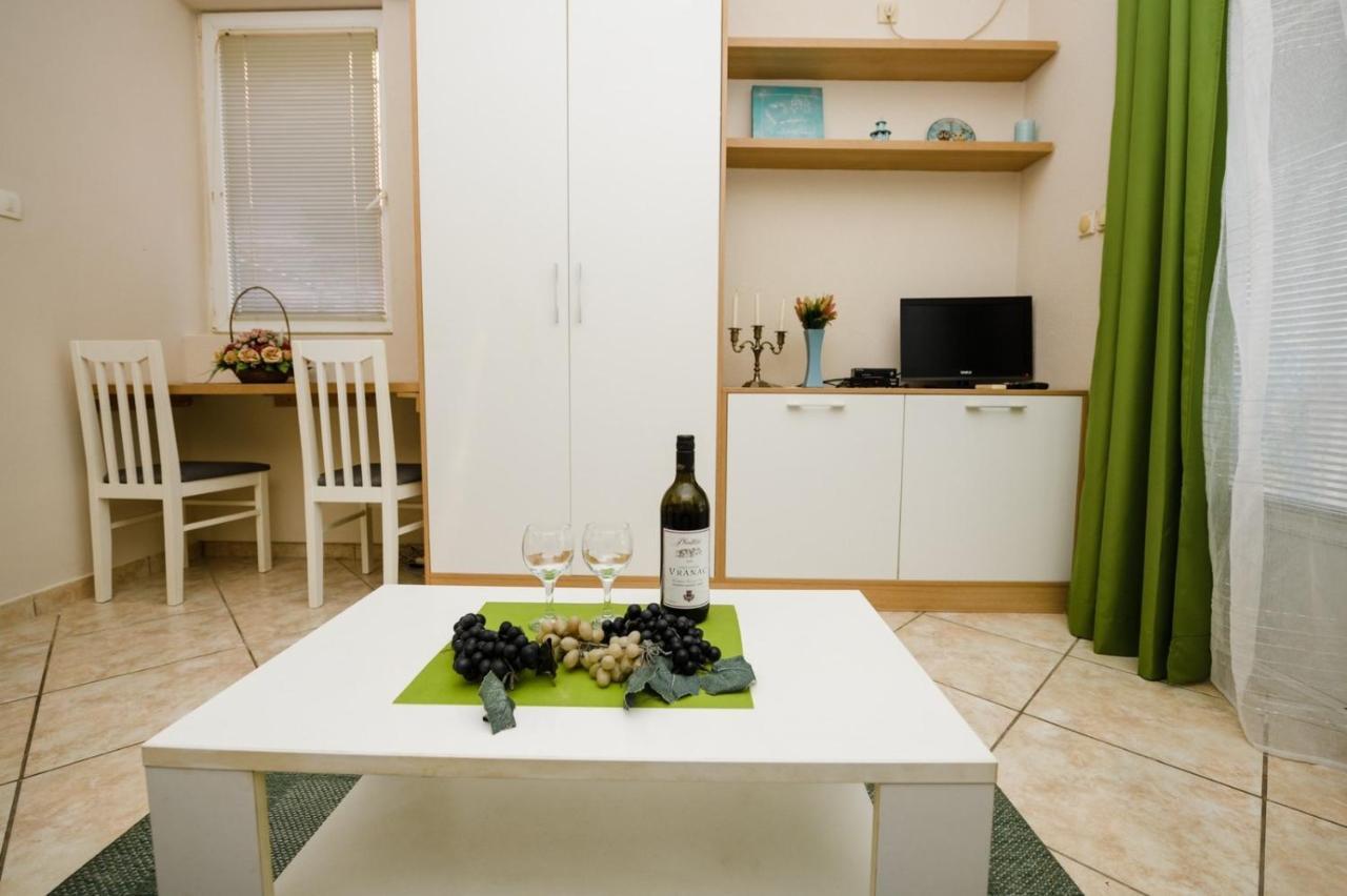 Apartments Radonjic كوتور المظهر الخارجي الصورة