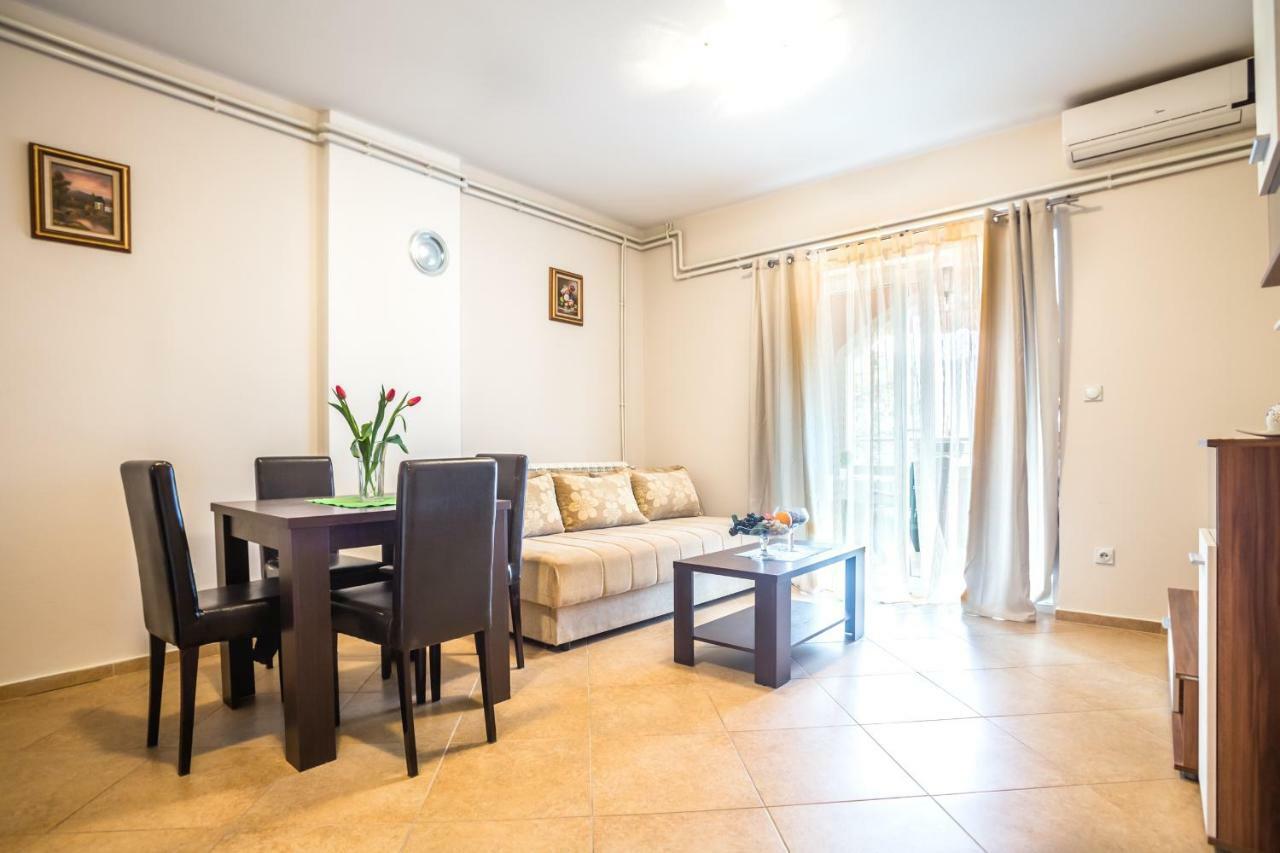 Apartments Radonjic كوتور المظهر الخارجي الصورة
