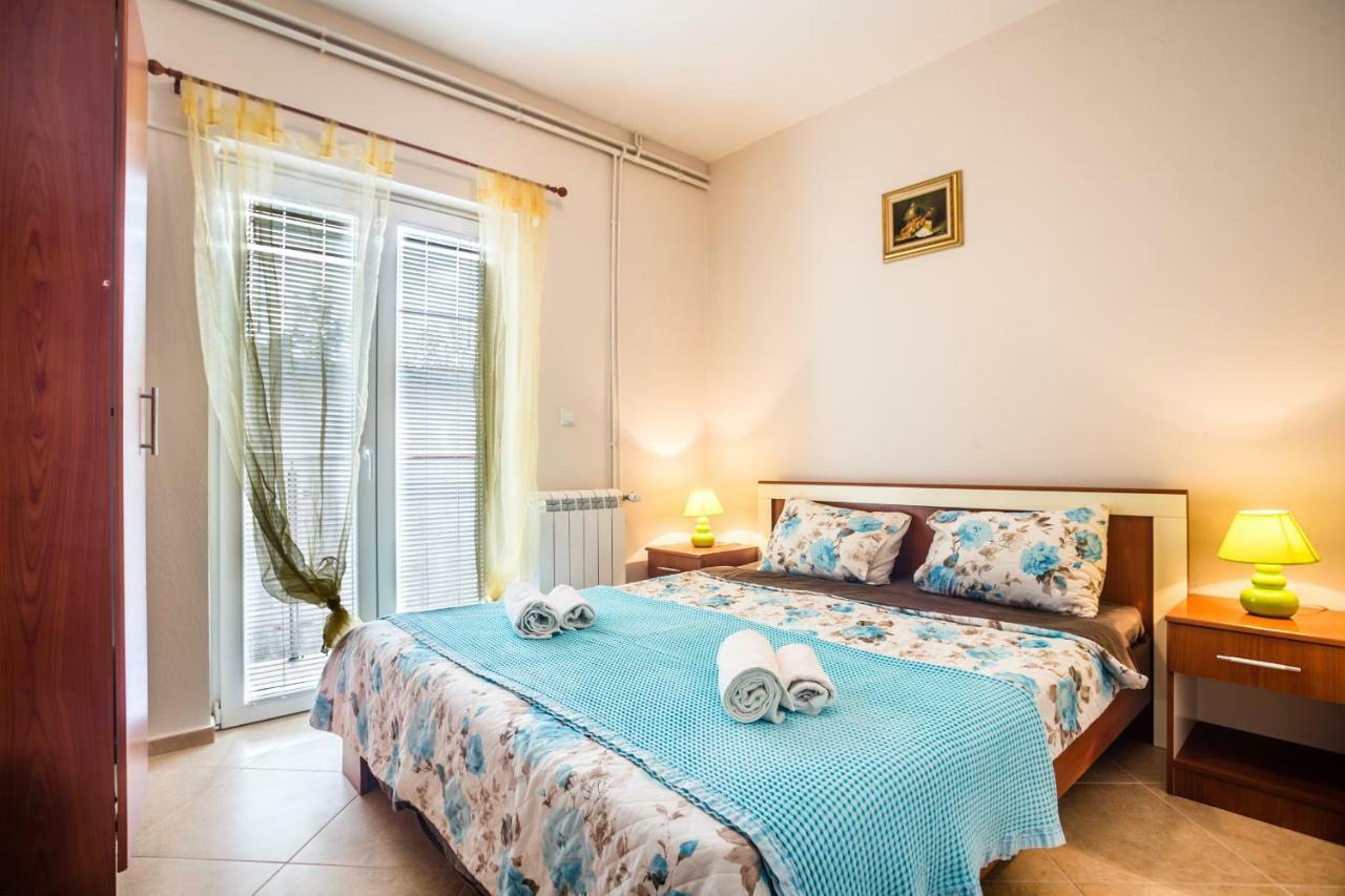 Apartments Radonjic كوتور المظهر الخارجي الصورة